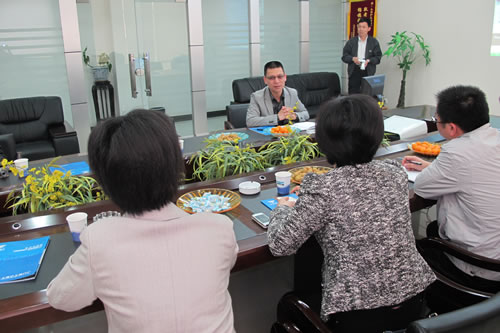 �ҏS�����L(zh��ng)����������ꐲ��L(zh��ng)һ�ЅR��(b��o)��������