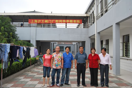 �Ϻ������y�T(m��n)�S�ھž����(y��ng)��(ji��)��(l��i)�R֮�Hο��(w��n)�Aͤ����Ժ