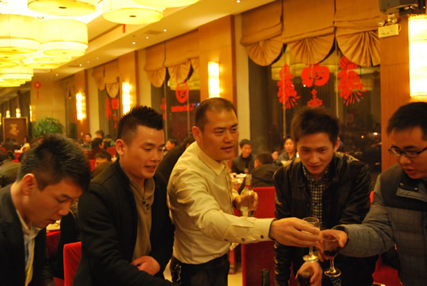 �����y�T���F������(j��ng)�����г���T������