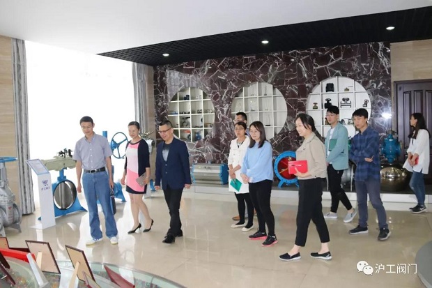 �ζ��^(q��)��(j��ng)ίǰ���Ϻ������y�T�S�M���{(di��o)�У��D3��