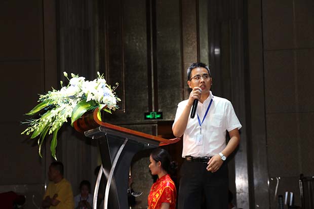 �Ϻ������y�T�S�����F(tu��n)�����޹�˾�½�Ʒ���ƏV��(hu��)���D4��