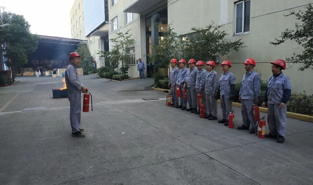 �Ϻ������y�T�S�M���_չ�����ݾ��c��ȫ��z���ӣ��D2��