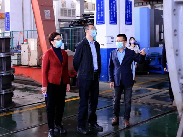 �ζ��^(q��)ί����ӛ���Ľ��W�R�Ϻ������y�T�S�_չ���L�{(di��o)�й������D2��